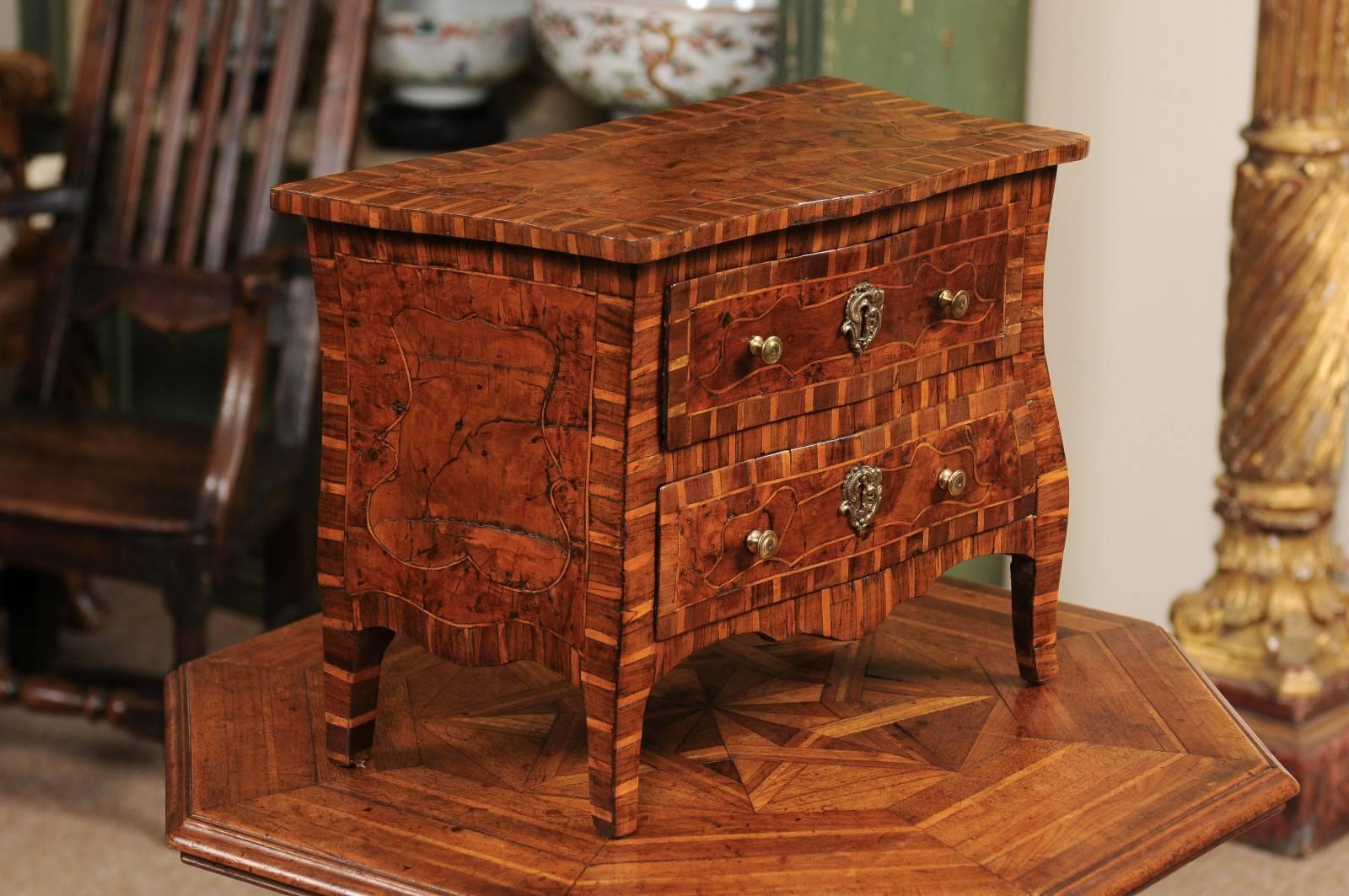 Early 19th Century Italian Inlaid Apprentice Commode in Fruitwood, Elm, & Walnut 1