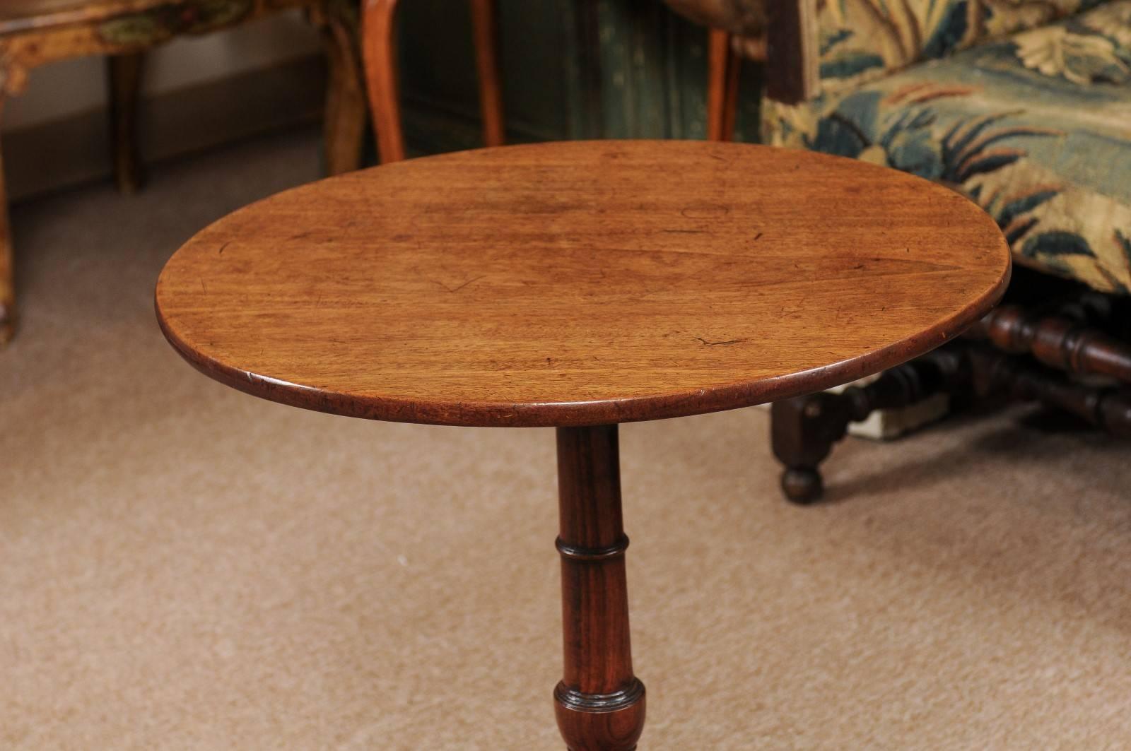 18th Century English Mahogany Tilt-Top Table with Tripod Base & Pad Feet 4