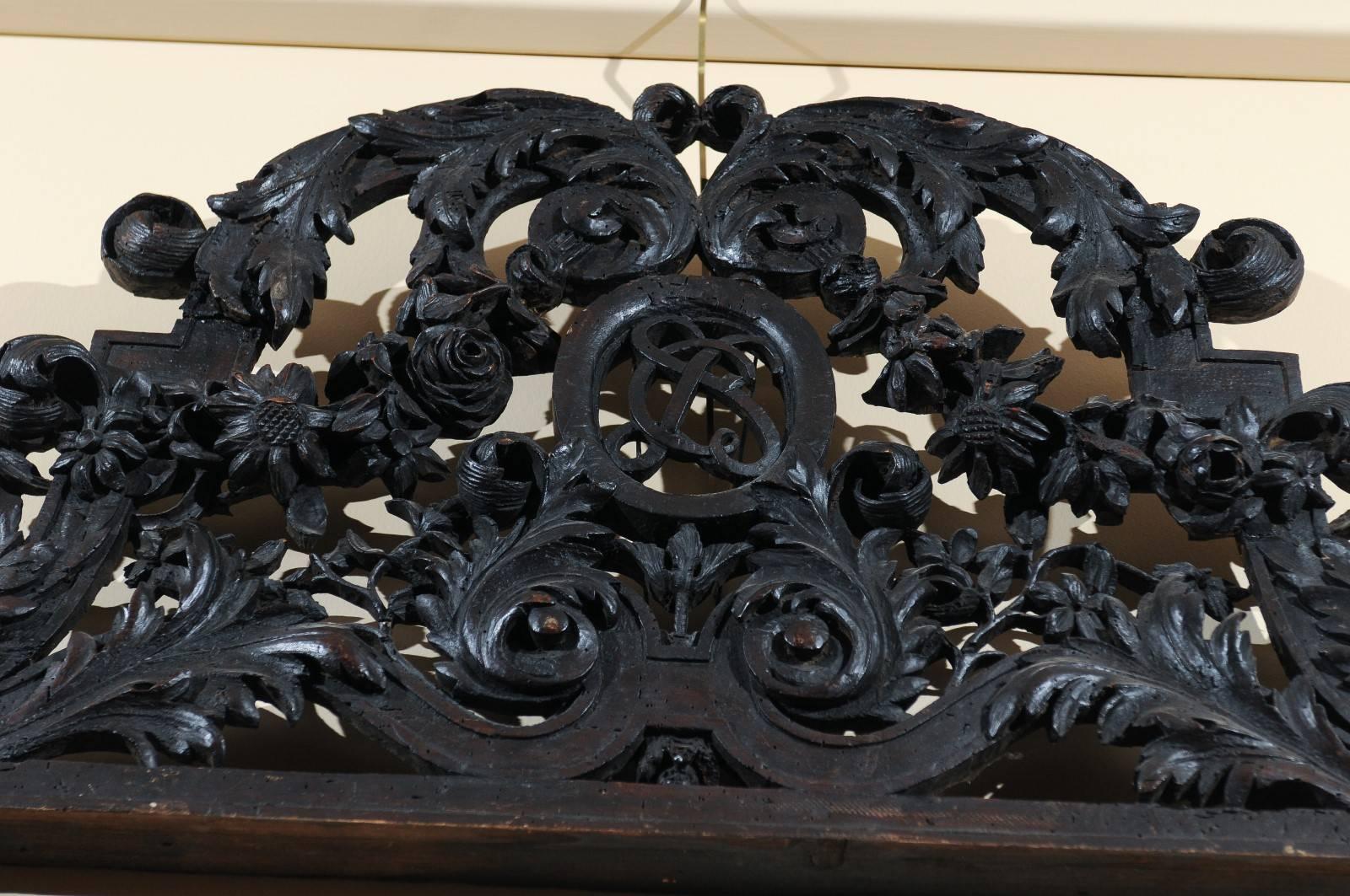 Louis XIV Carved Oak Overdoor with Floral Garland Motif, France, circa 1780 For Sale 2