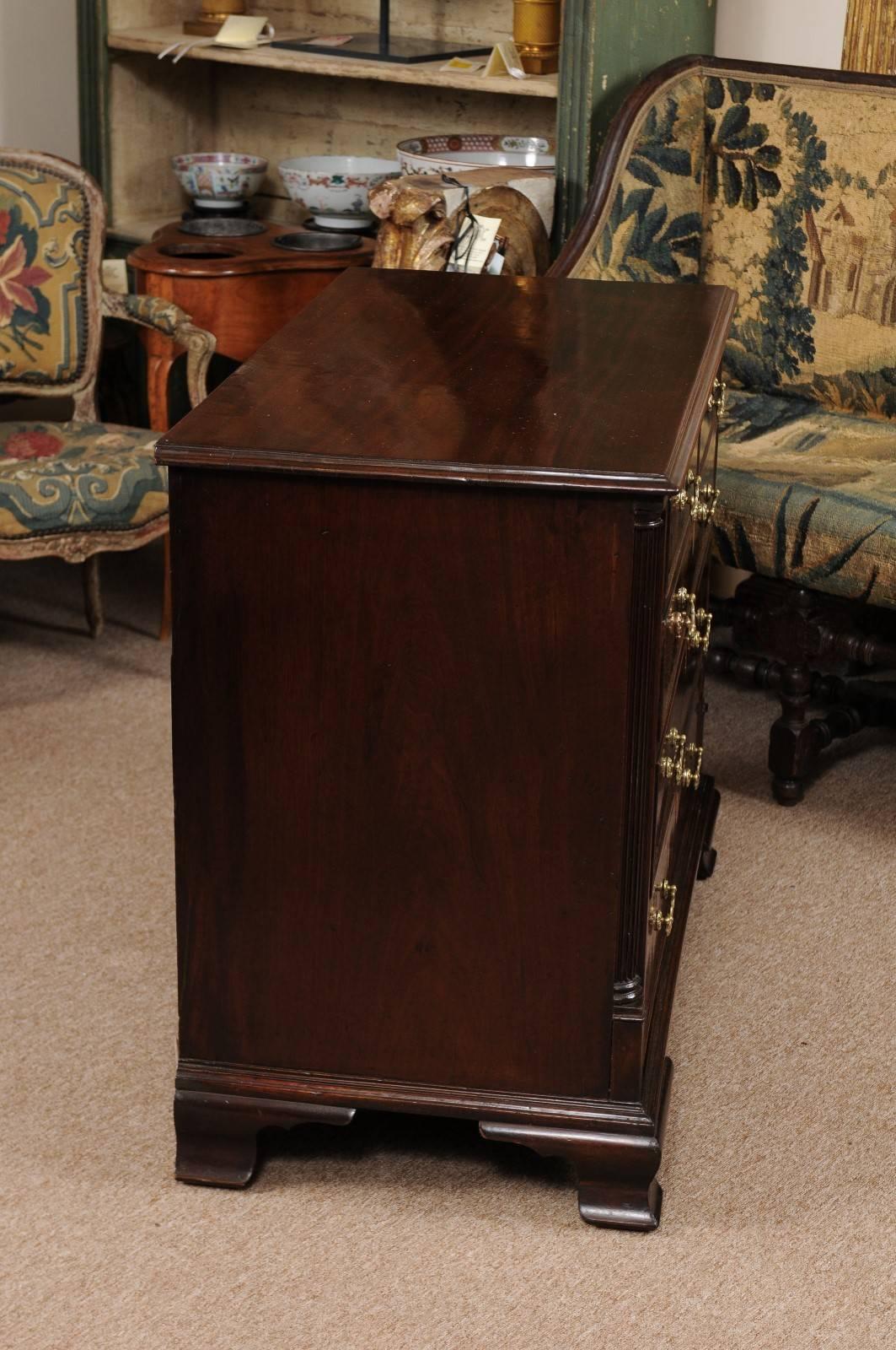 18th Century English George III Mahogany Chest with 5 Drawers 3