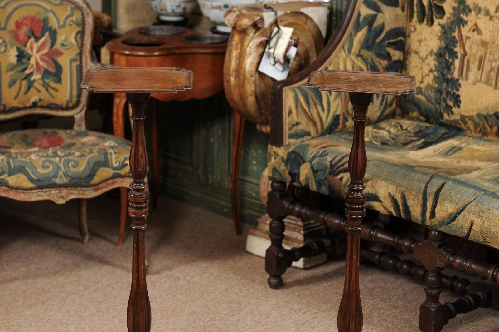 Pair of English George IV Style Mahogany Candle Stands, Late 19th/Early 20th C For Sale 2
