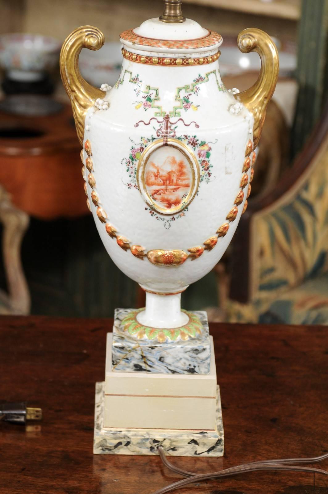 Early 19th Century Chinese Export Porcelain Pistol Handle Urn, wired as a Lamp For Sale 5