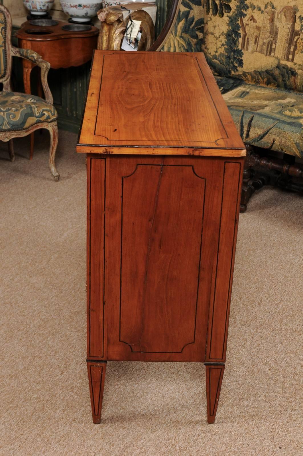 Late 18th Century Italian Neoclassical Fruitwood Commode 6