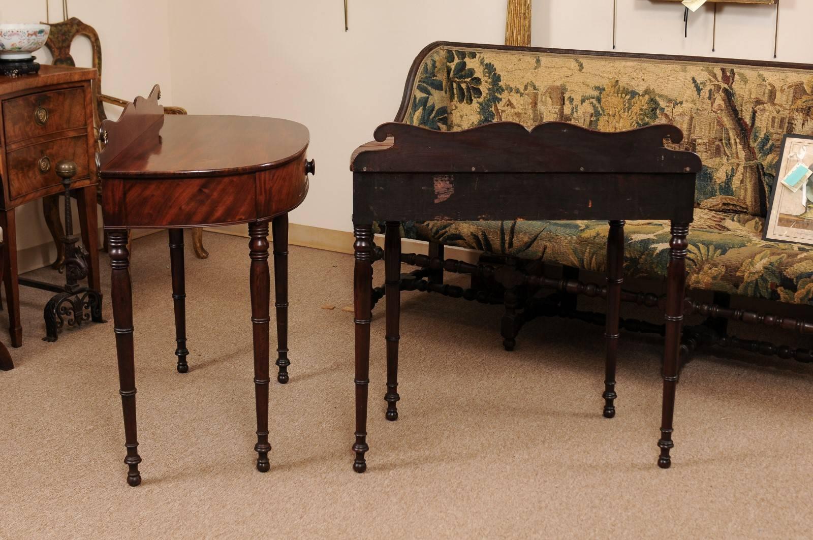 Pair of 19th Century Federal Style Mahogany Demilune Console Tables 3