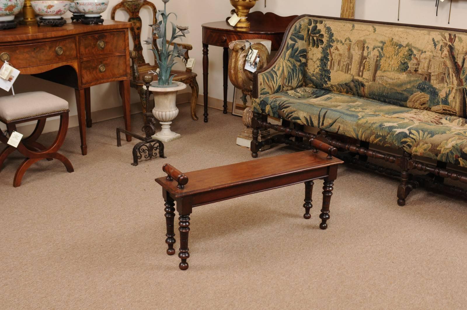19th Century English Regency Style Mahogany Hall Bench with Turned Legs In Good Condition In Atlanta, GA