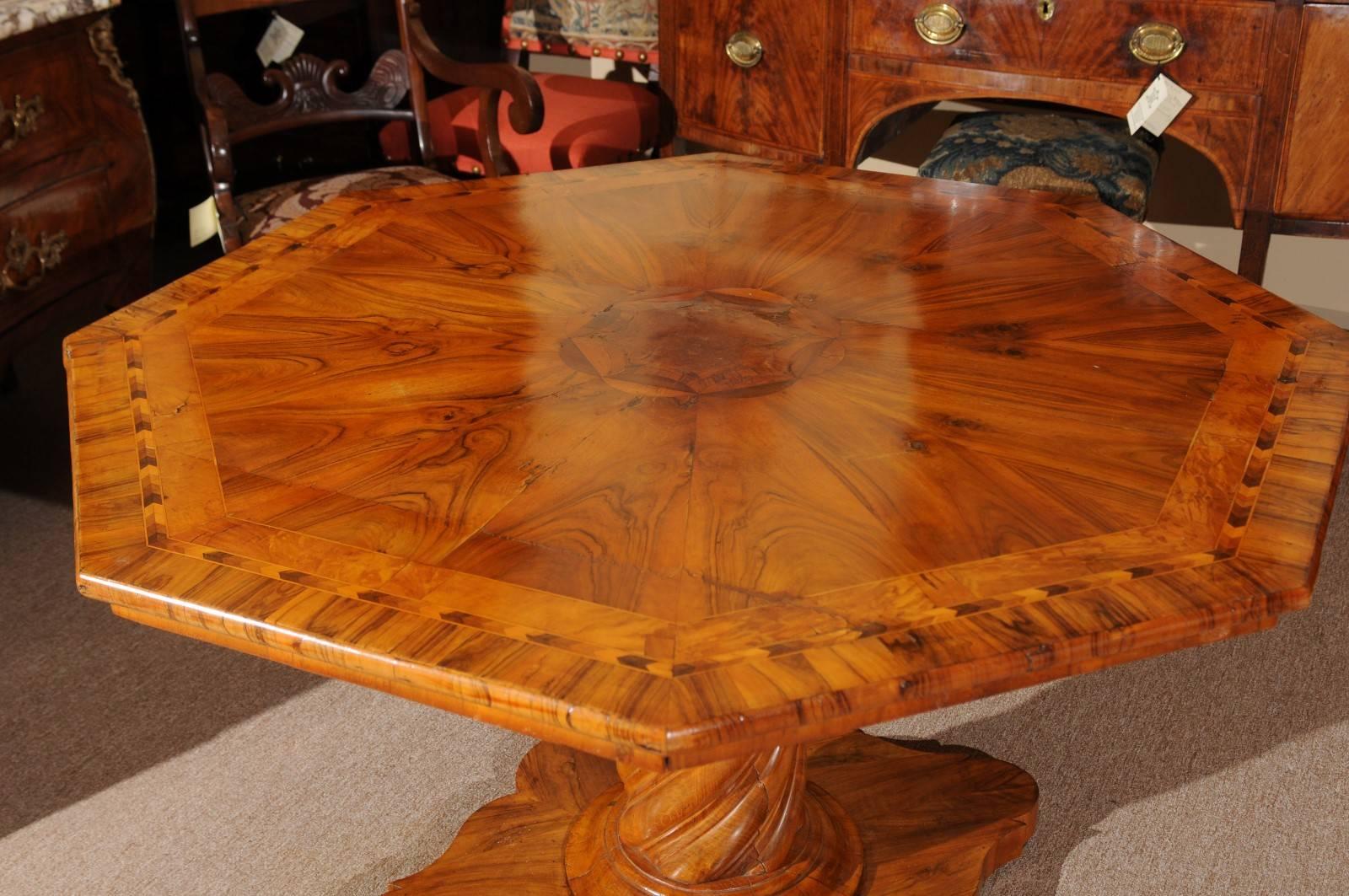 19th Century Italian Neoclassical Style Inlaid Walnut Center Table For Sale 1