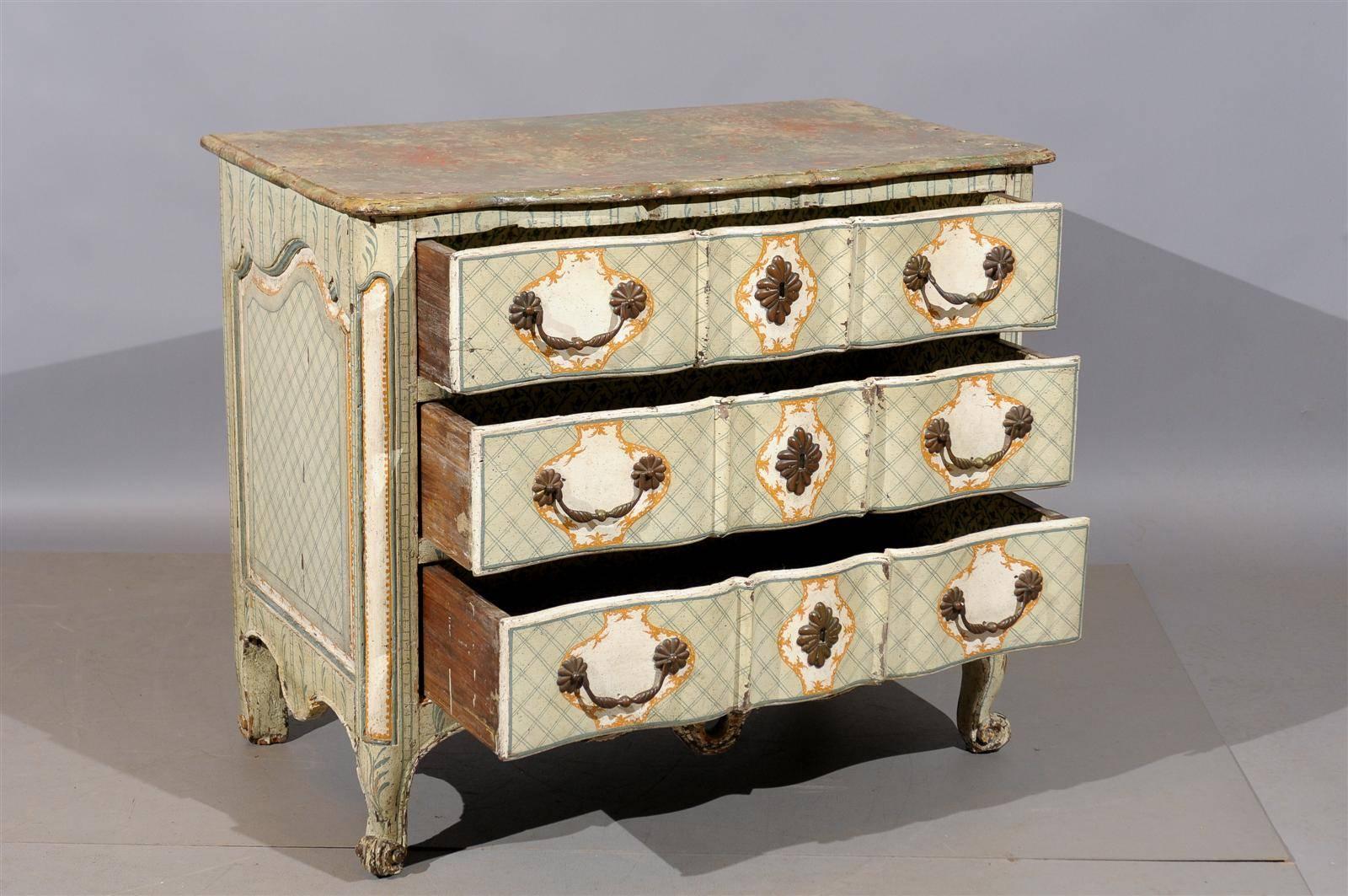18th Century French Louis XV Painted Commode In Excellent Condition In Atlanta, GA