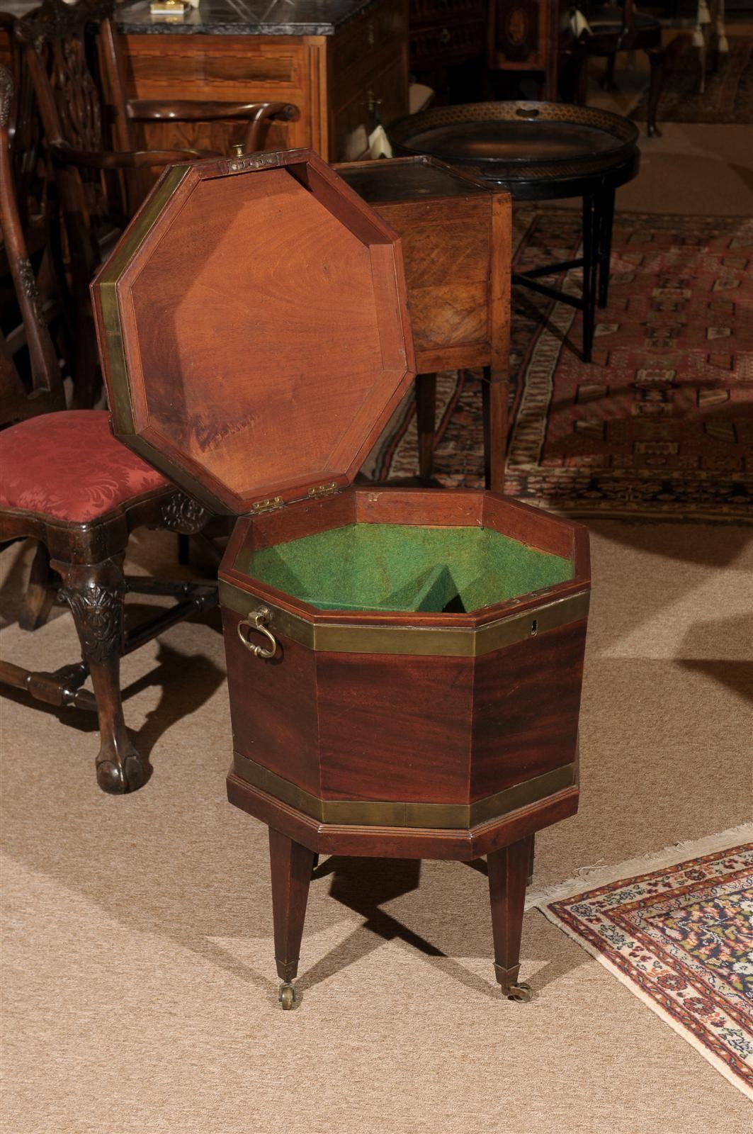 19th Century English Octagonal Mahogany and Brass Cellarette on Stand 1