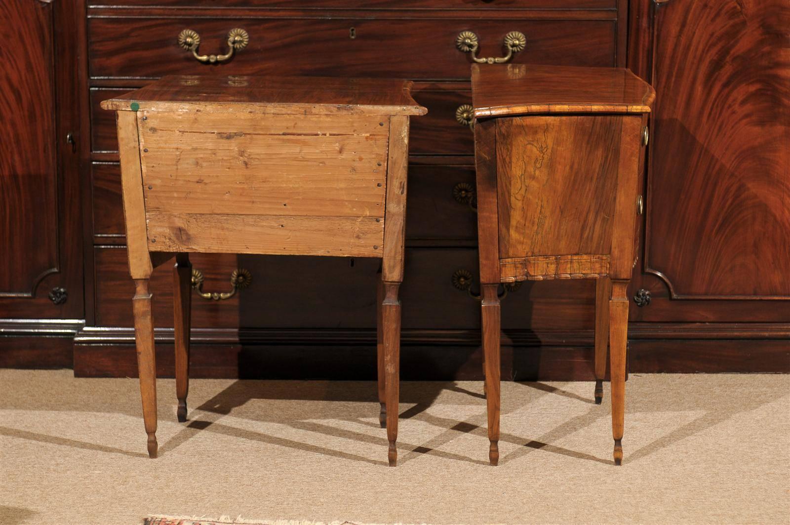 Pair of Walnut Italian Neoclassical Bedside Commodes, ca. 1790 4