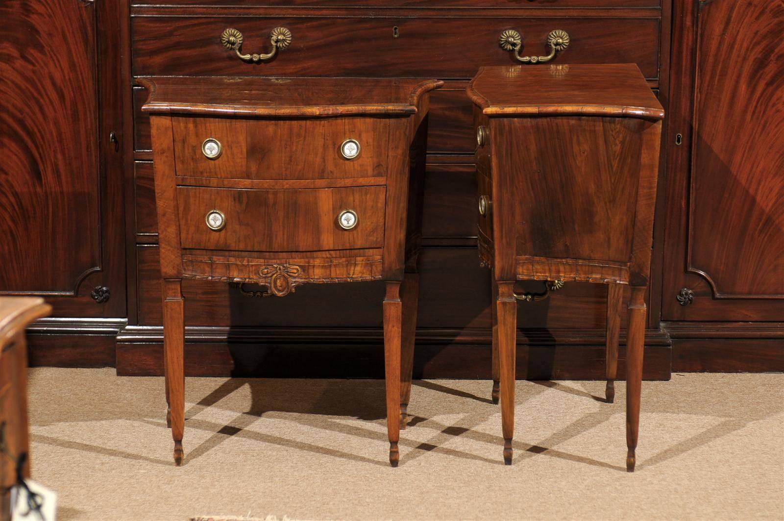 Pair of Walnut Italian Neoclassical Bedside Commodes, ca. 1790 1