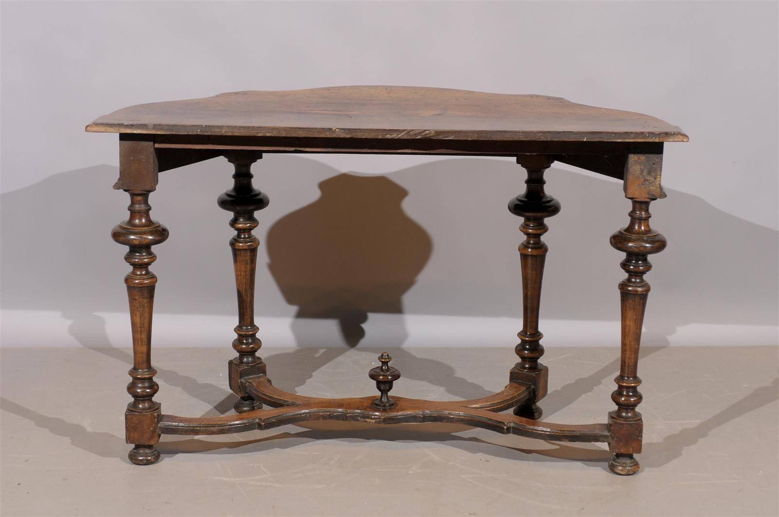17th Century Tuscany Walnut Console Table with Turned Legs 3
