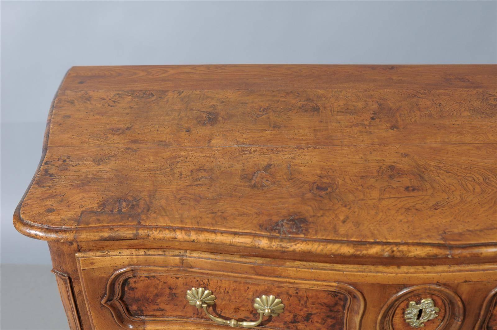18th Century French Louis XV Walnut Two-Drawer Commode 5