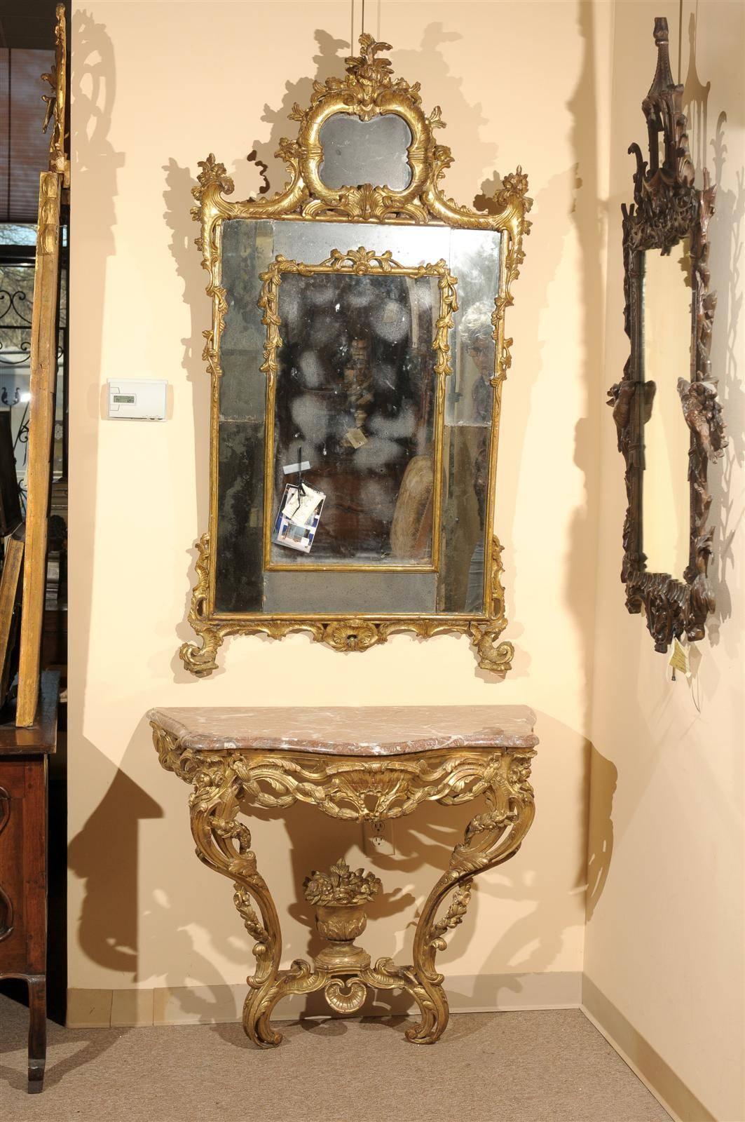 18th Century French Louis XV Giltwood Console In Excellent Condition In Atlanta, GA
