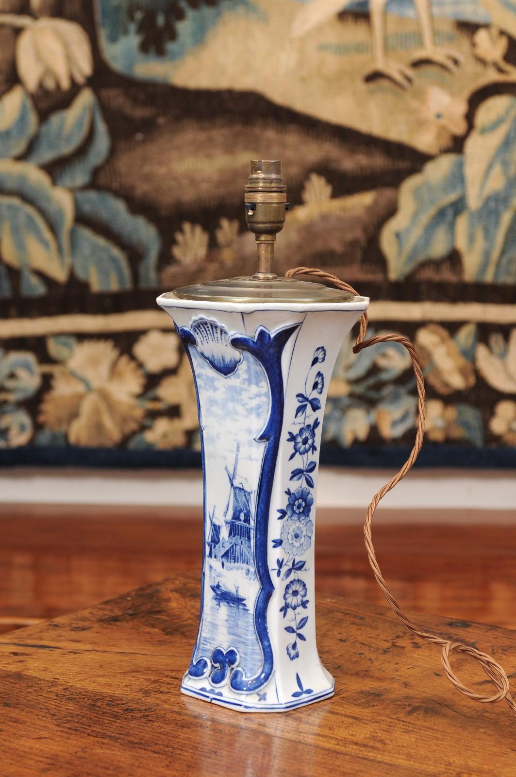 Gran jarrón de Delft azul y blanco del siglo XIX, cableado como lámpara en venta 5