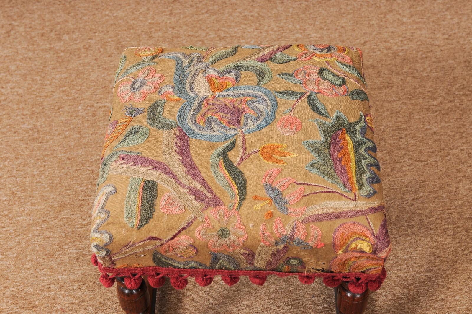 18th Century French LXIII Style Walnut Bench with Crewell Work Upholstery For Sale 2