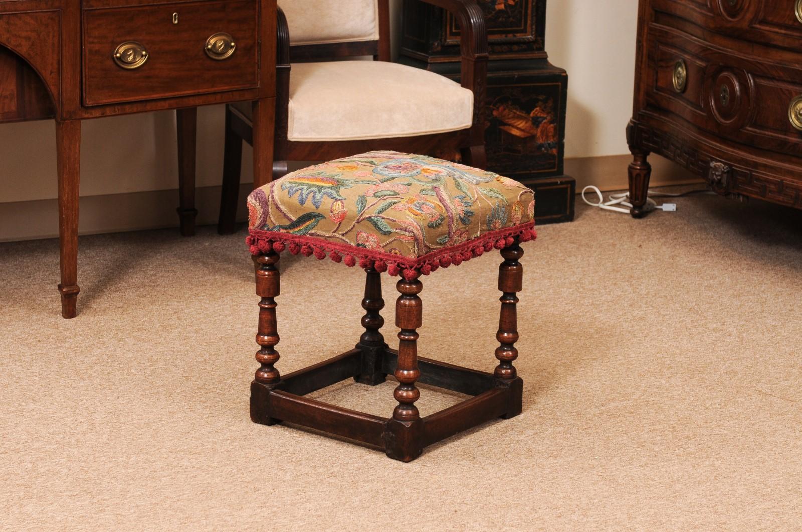 18th Century French LXIII Style Walnut Bench with Crewell Work Upholstery For Sale 7