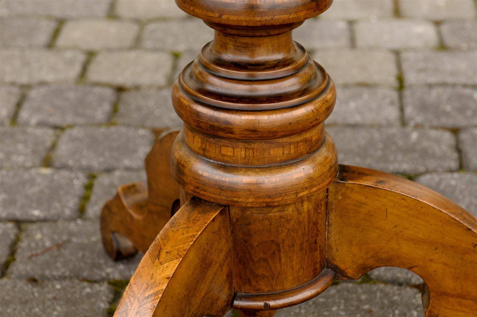 Italian Late 19th Century Round Pedestal Side Table with Cube Parquetry Inlay In Good Condition In Atlanta, GA