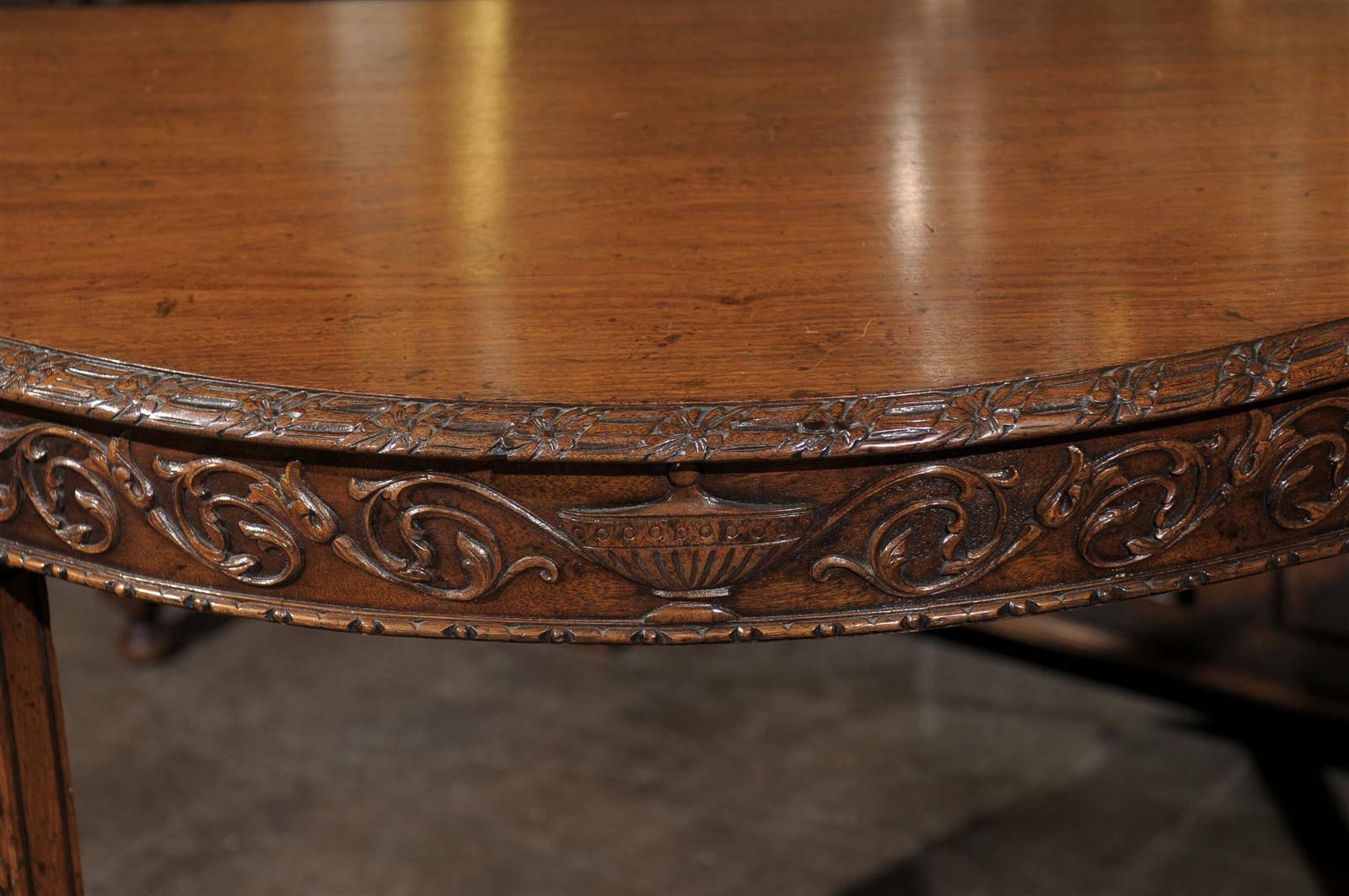 English Turn of the Century Wooden Demi-Lune Table with Carved Apron For Sale 3