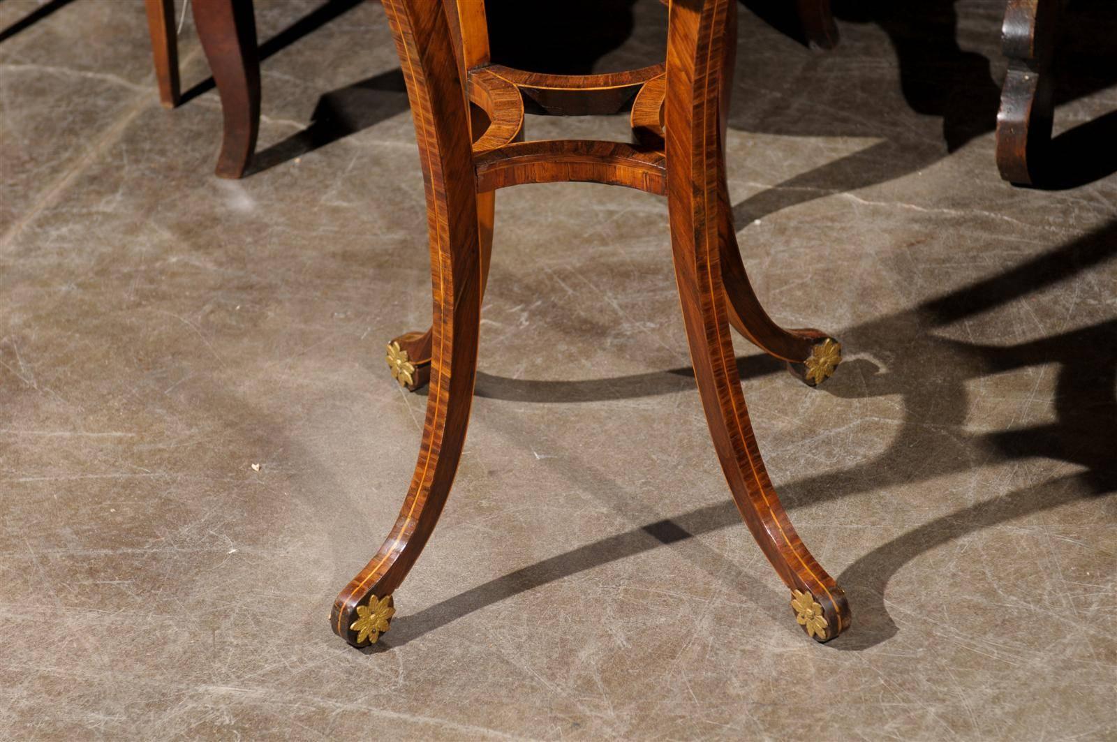 English Regency Rosewood Veneered Octagonal Side Table from the 1820s 3