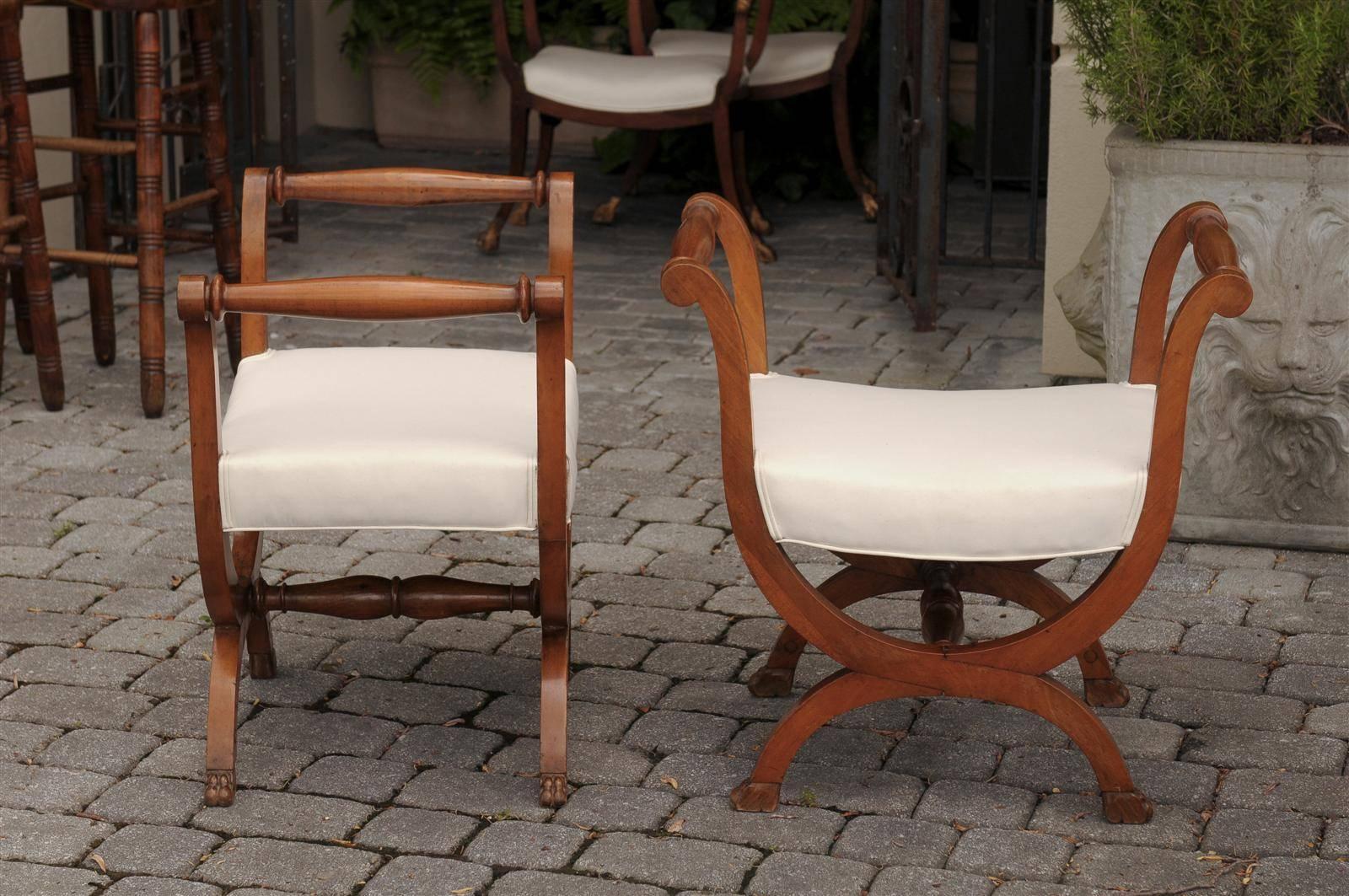 Pair of Biedermeier Austrian Bassinet-Shaped Stools from the Late 19th Century 1