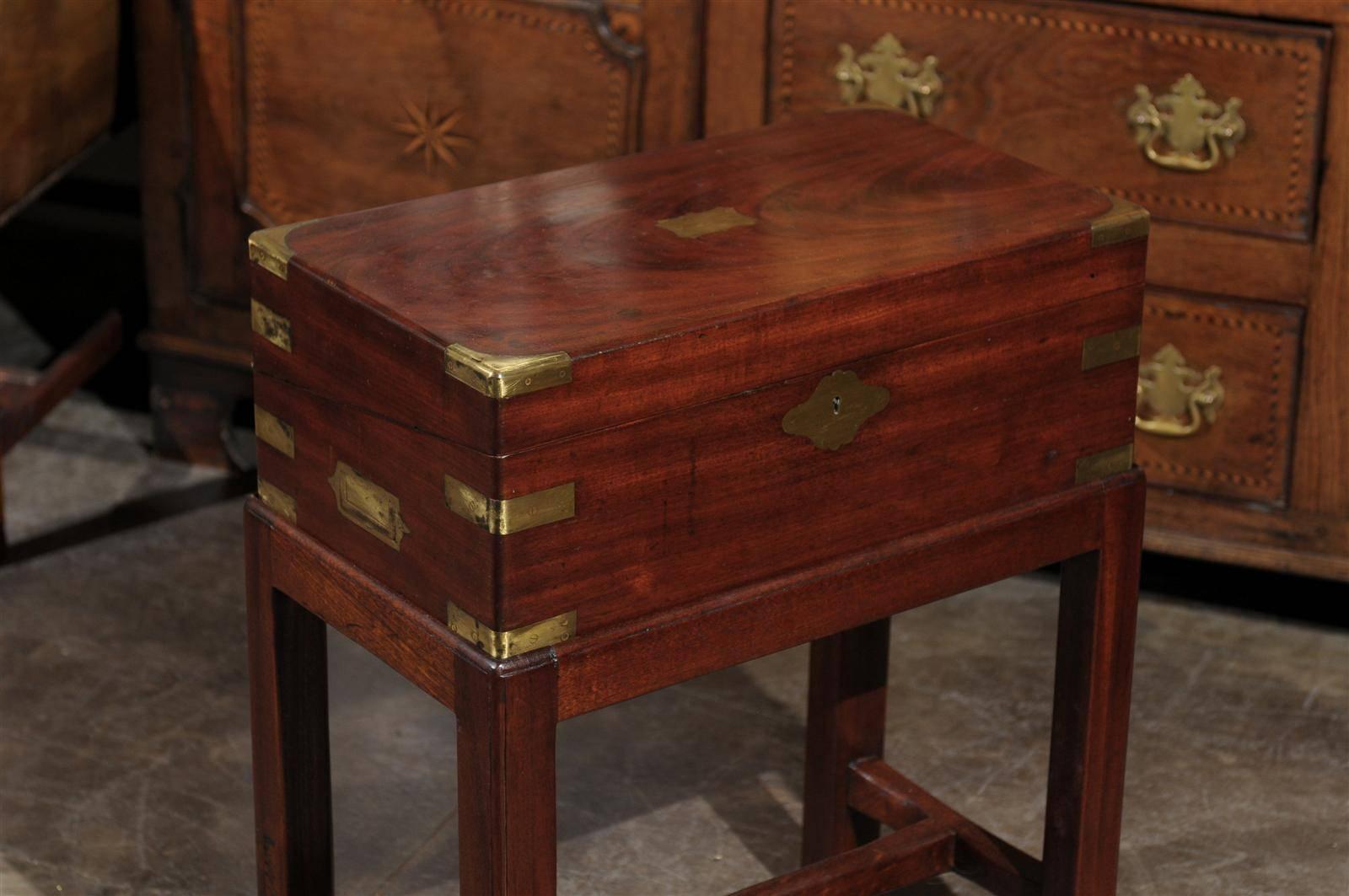 English Mahogany Writing Box or Lap Desk on Stand with Brass Handles and Storage In Excellent Condition In Atlanta, GA