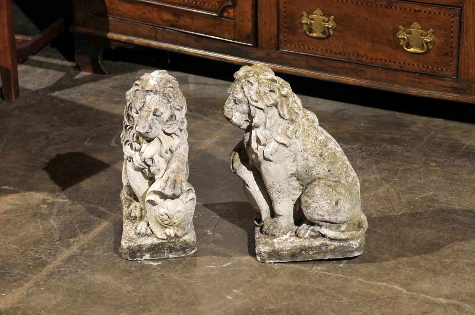 Pair of French Mid-20th Century Seated Stone Lions with Shields and Fleur-de-Lys 3