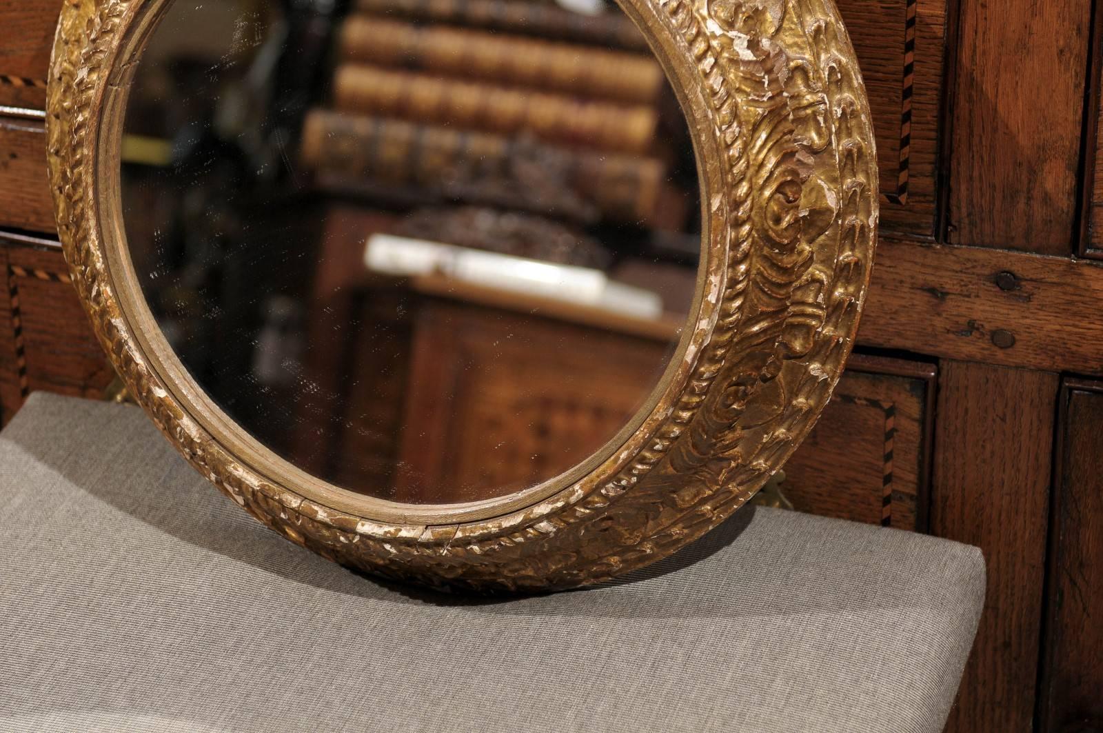 Pair of Mid 19th Century English Round Carved Giltwood Mirrors  5