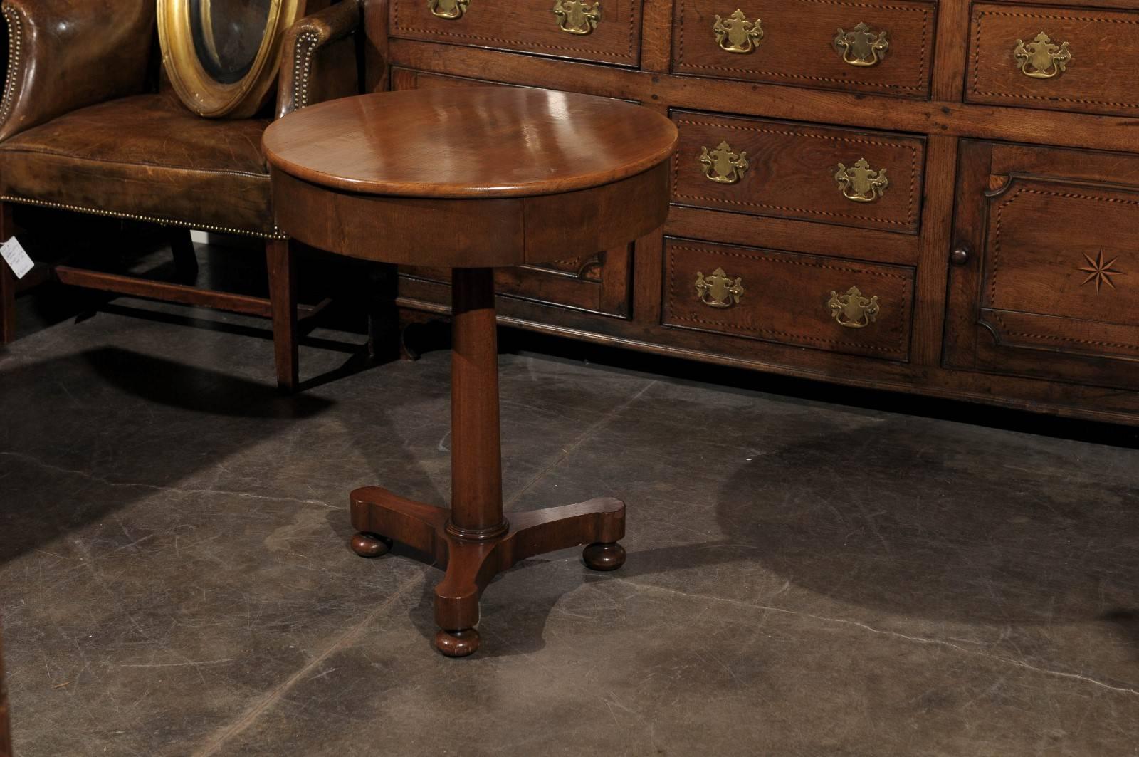 French Round Pedestal Table