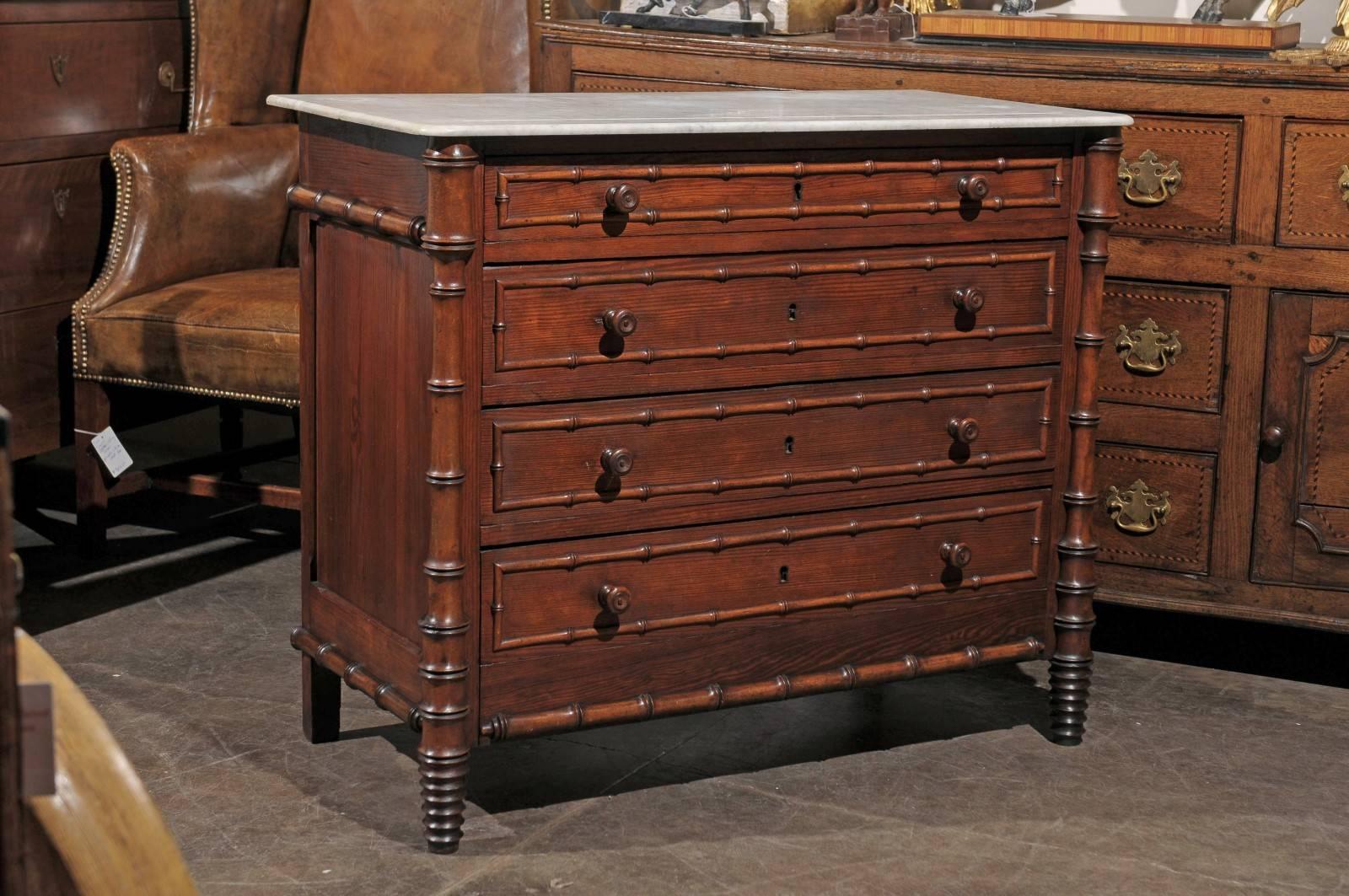 19th century English incised Marble Top Chest of Drawers with Faux Bamboo Trim In Good Condition In Atlanta, GA