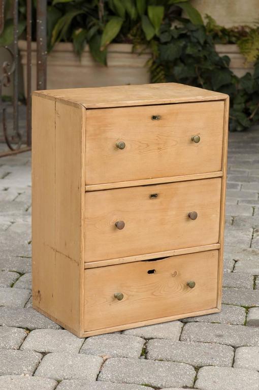 English Pine Georgian Early 20th Century Petite Chest Of Drawers