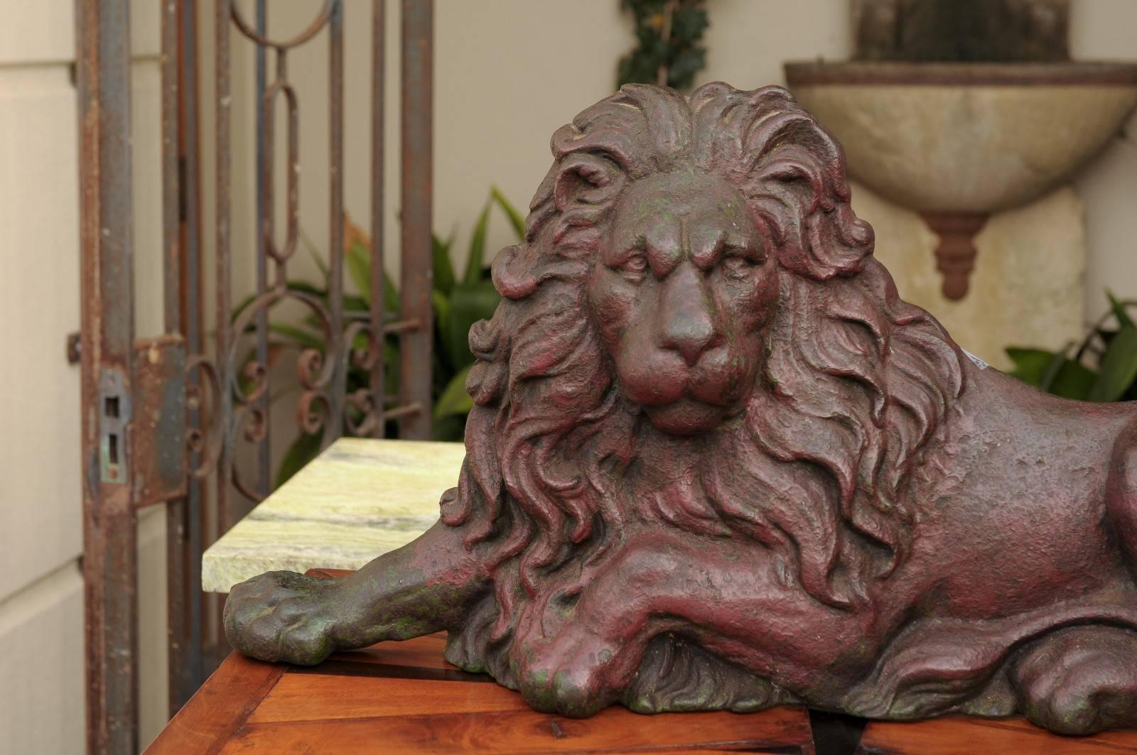 19th century Victorian English Cast-Iron Lion Doorstop with Old Red Patina For Sale 2
