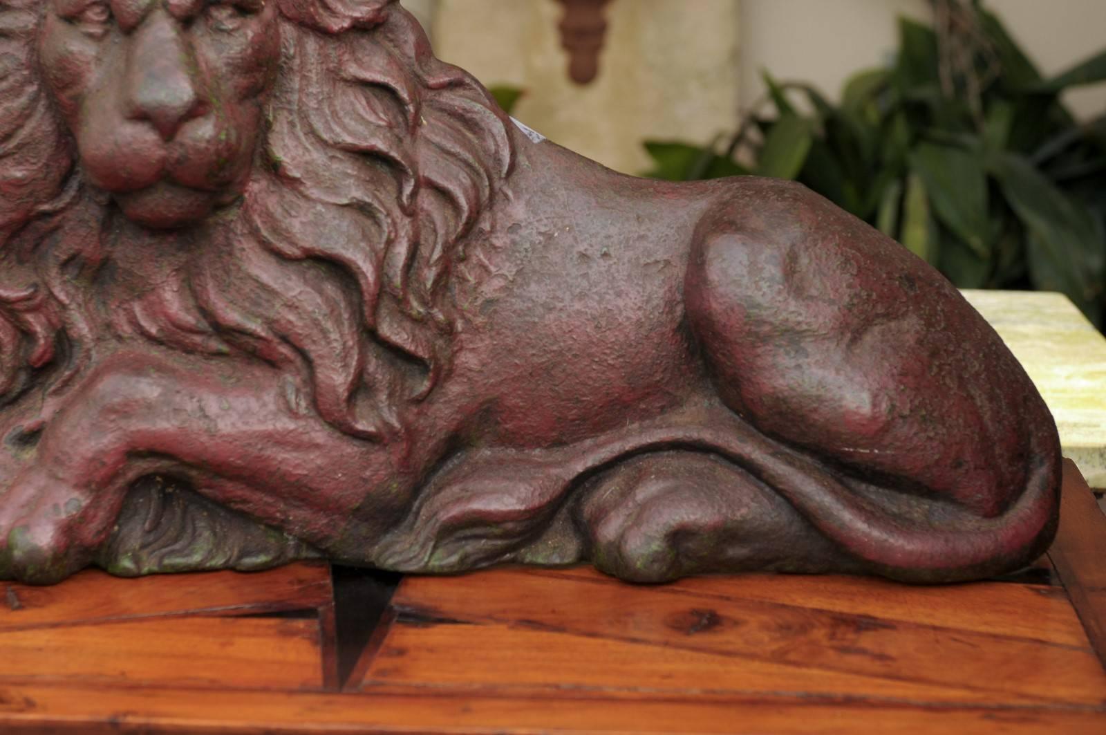 19th century Victorian English Cast-Iron Lion Doorstop with Old Red Patina For Sale 3