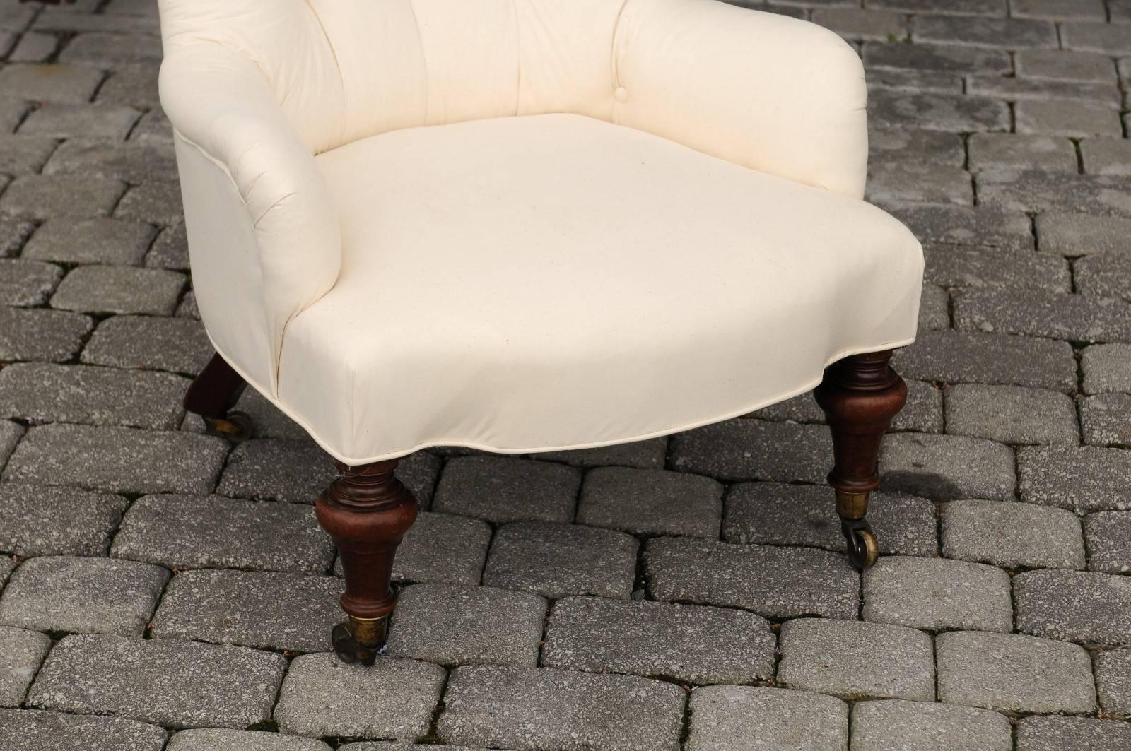 English William IV Style Tufted Fanback Slipper Chair from the Late 19th Century 6