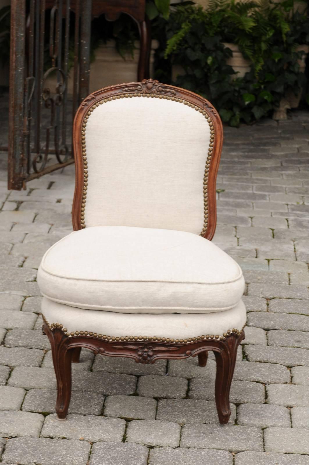 French 18th Century Louis XV Upholstered Slipper Chair Stamped Bernhard In Good Condition For Sale In Atlanta, GA