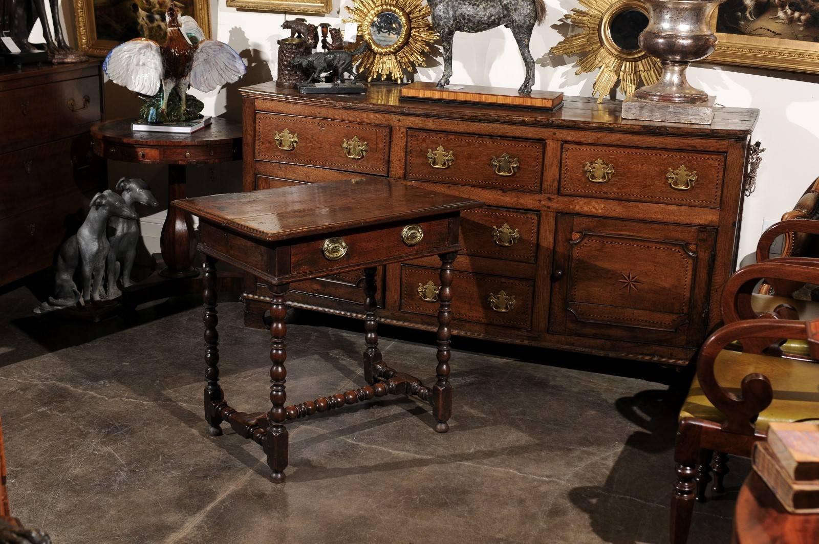 bobbin leg table