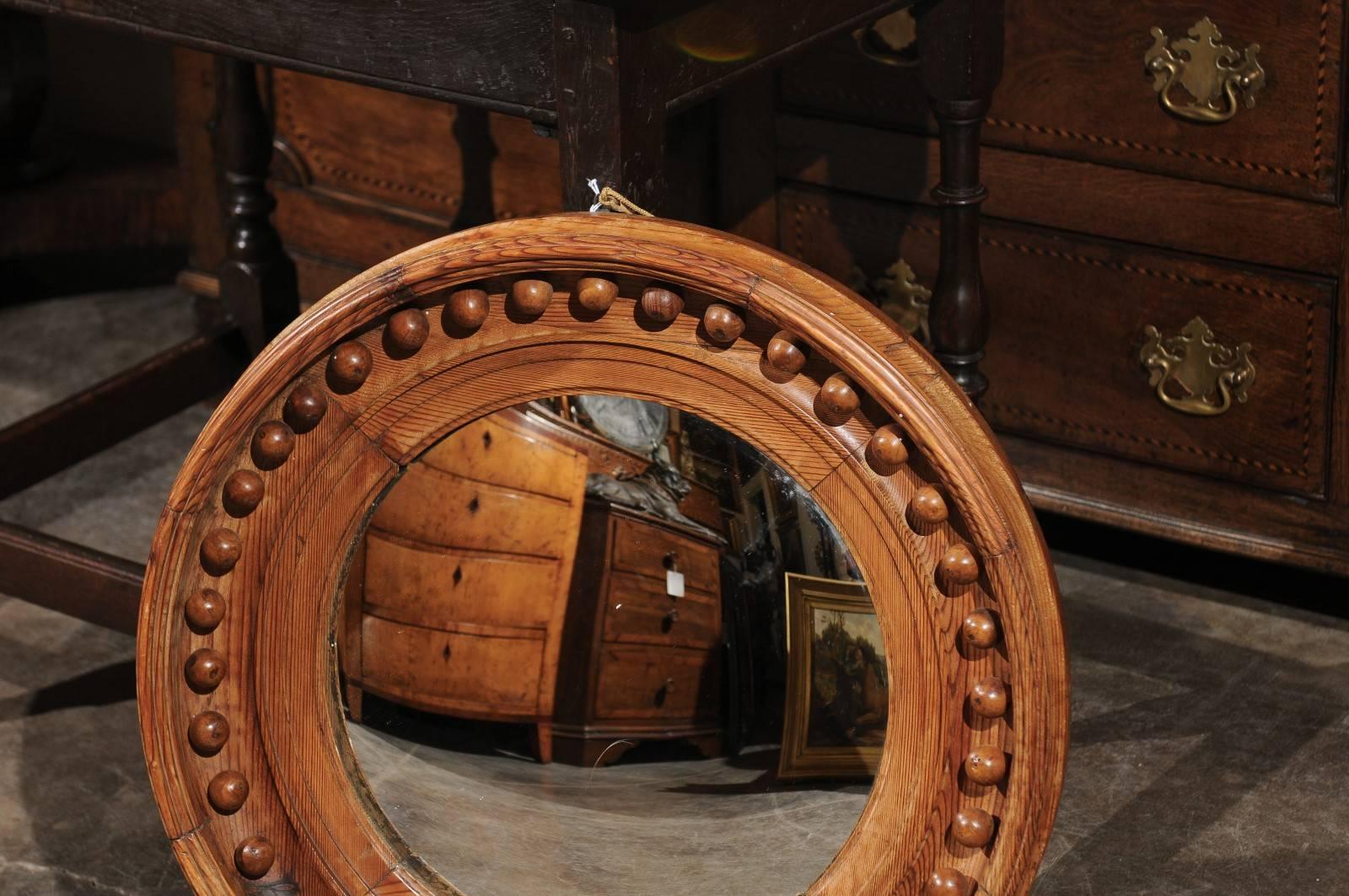 English Pine Girandole Convex Wall Mirror of Circular Shape from the Early 1800s 1
