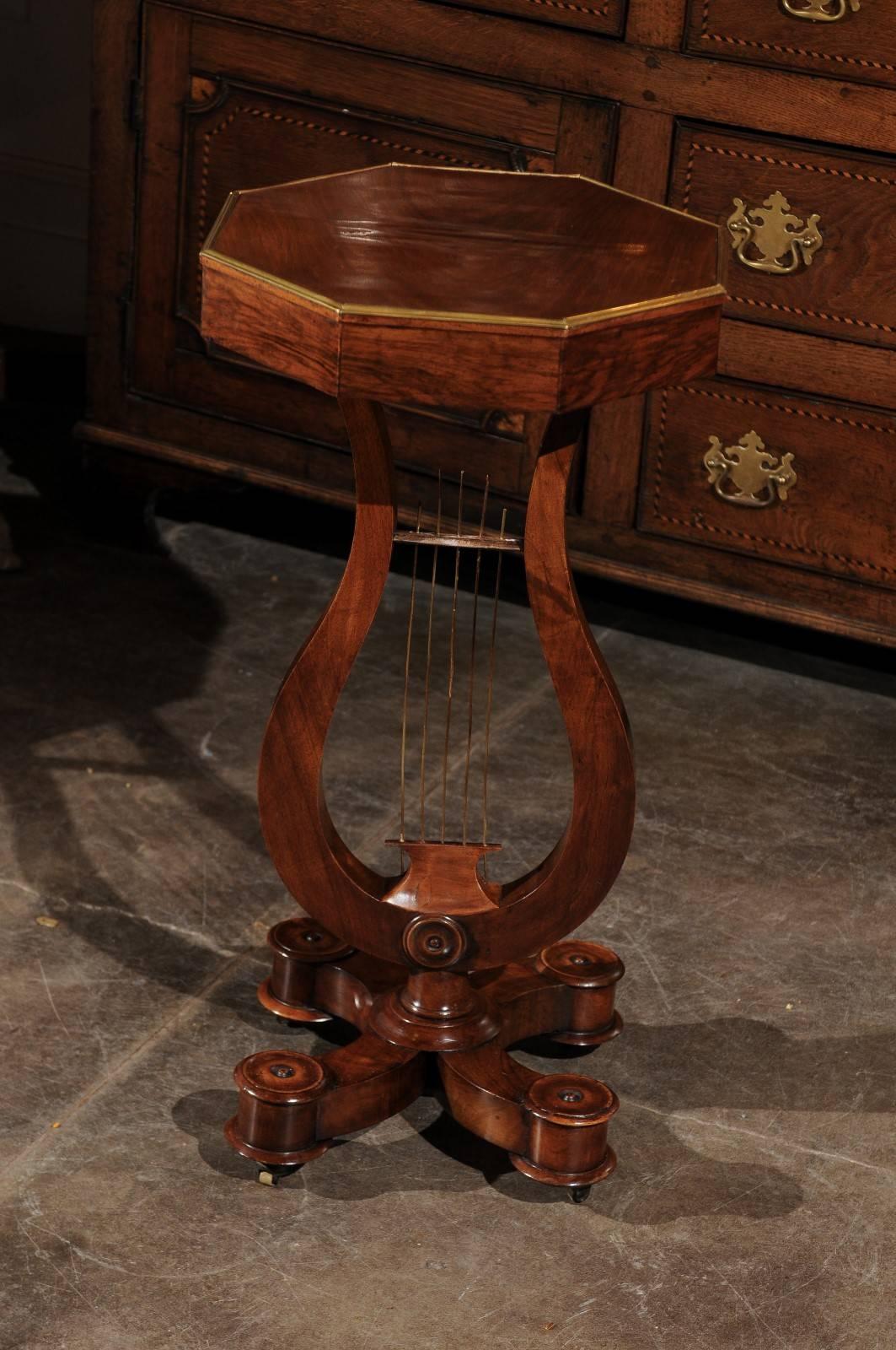 Early 19th Century English Regency Mahogany Side Table with Lyre Shaped Pedestal 4