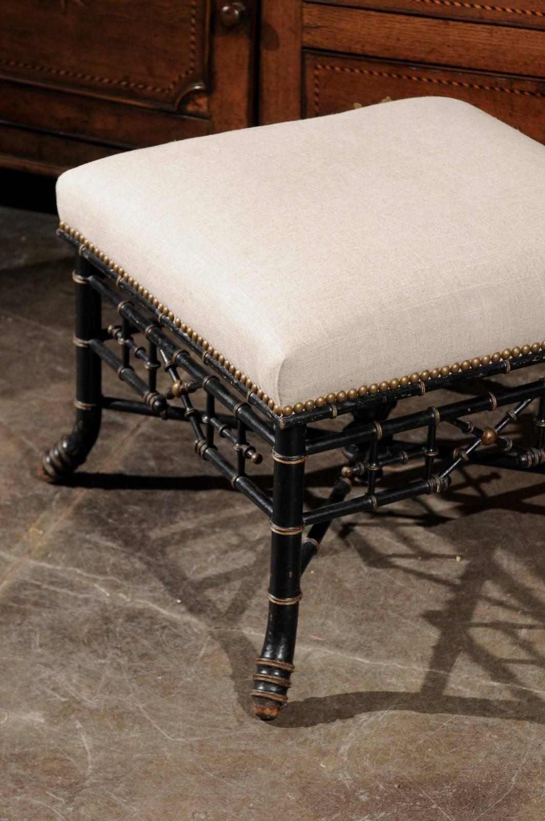 chippendale stool