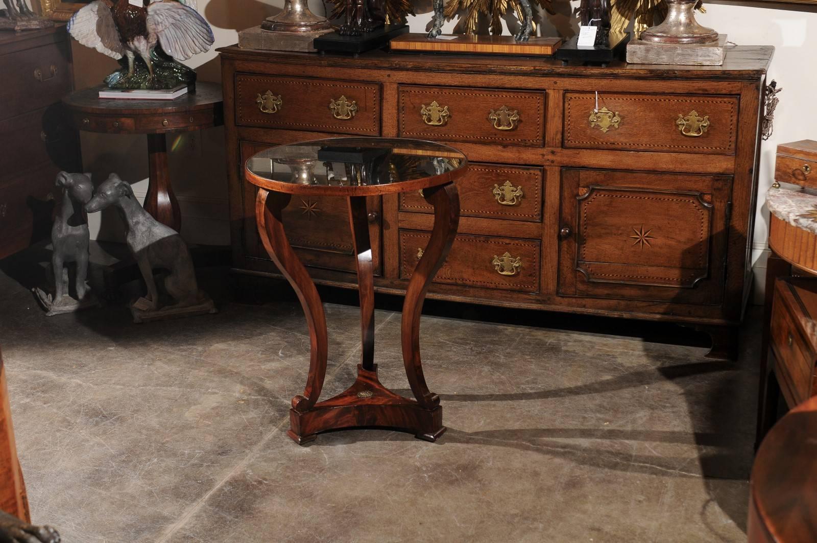 French Mahogany Restauration Style Guéridon Table with Mirrored Top, circa 1870 In Good Condition In Atlanta, GA