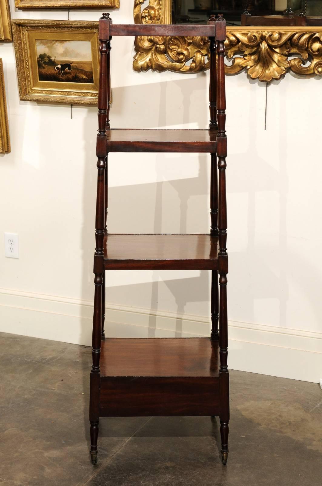 English Mahogany Trolley with Graduated Shelves from the Mid-19th Century For Sale 2