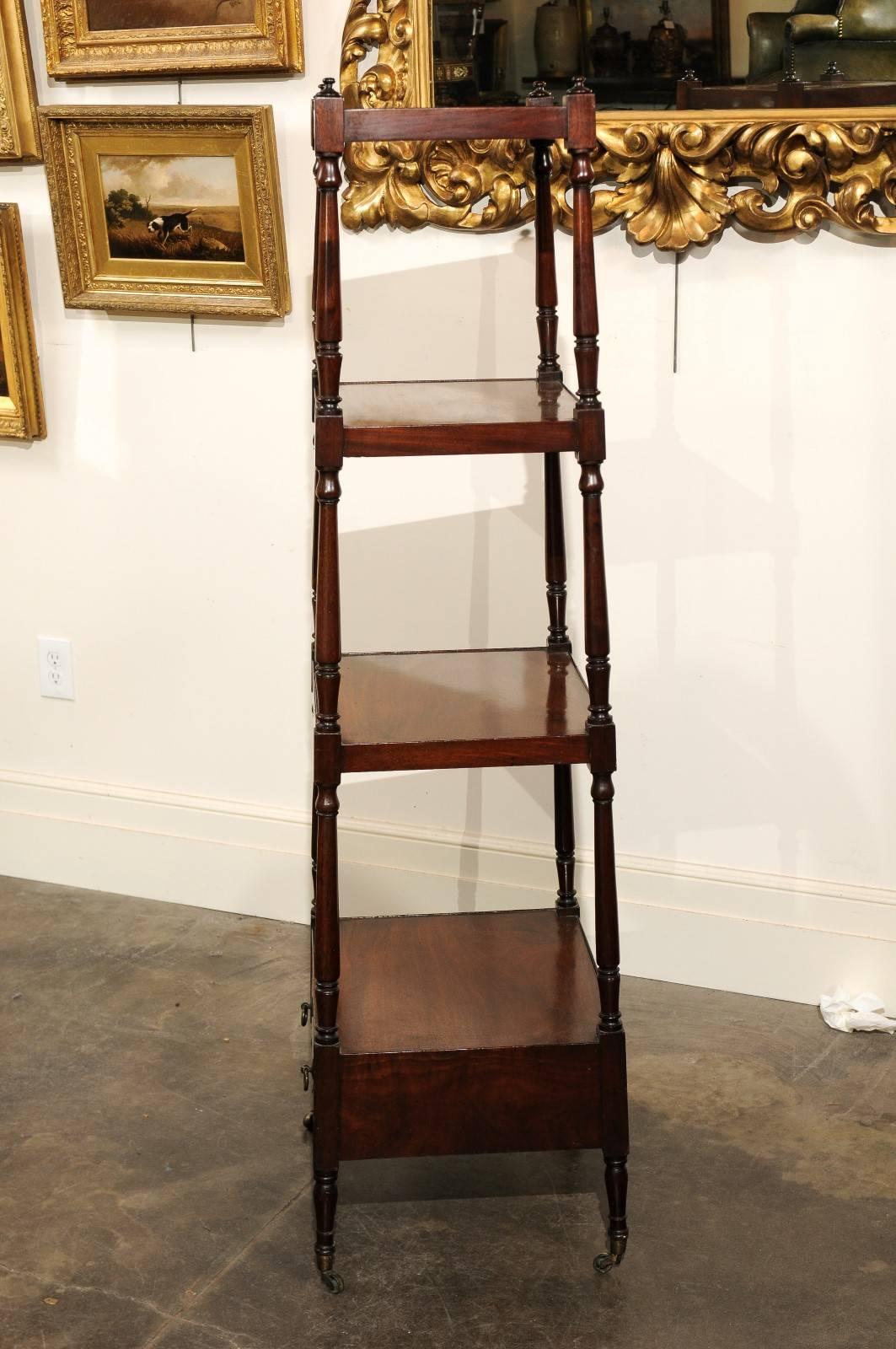 English Mahogany Trolley with Graduated Shelves from the Mid-19th Century In Good Condition For Sale In Atlanta, GA