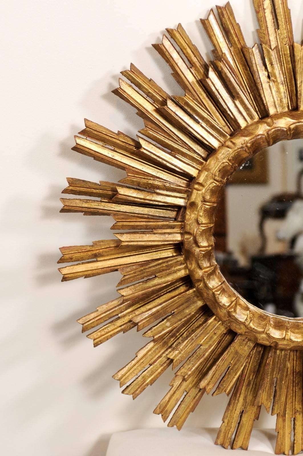 French Double Layered Sunburst Mirror from the Mid-20th Century In Excellent Condition In Atlanta, GA