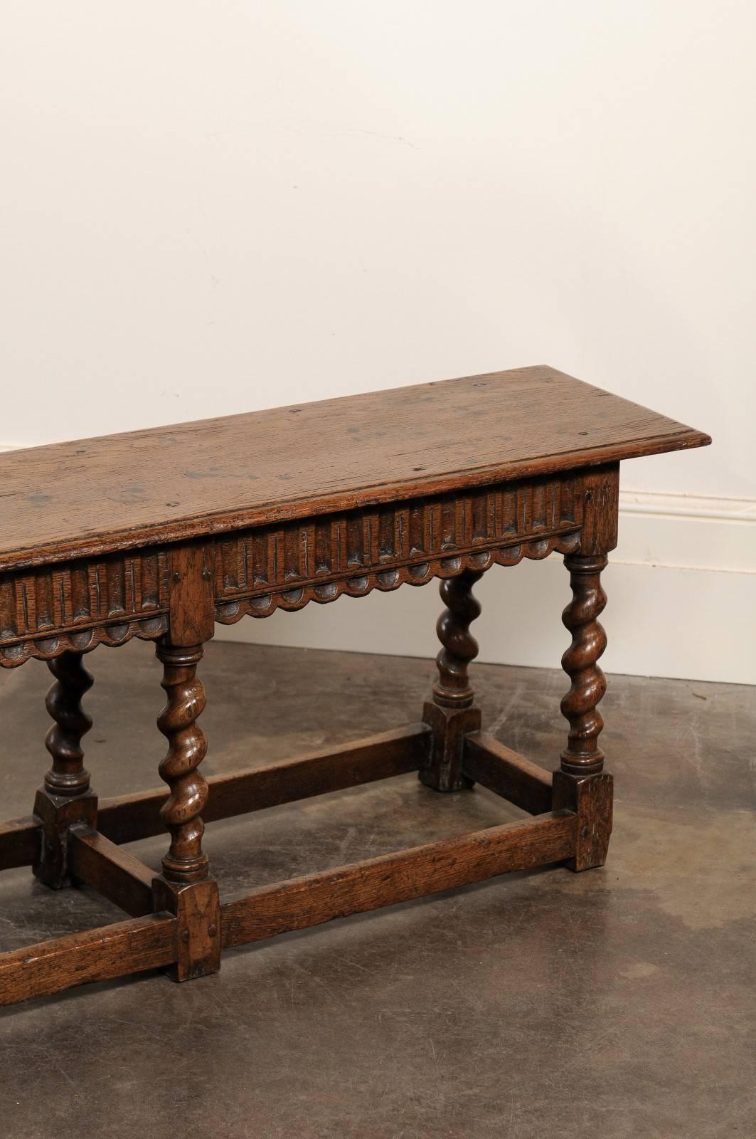20th Century English Backless Carved Oak Bench with Barley Twist Legs, circa 1920