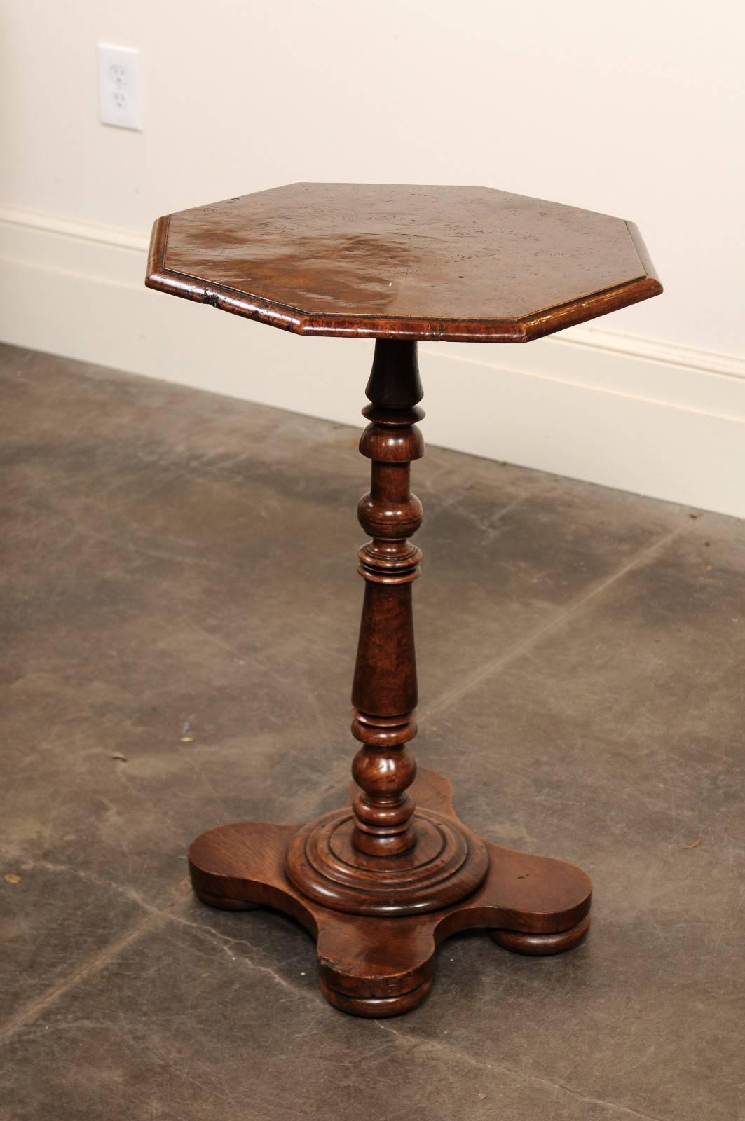 Wood English Burl Elm Side Table with Octagonal Top over Quatrefoil Base, circa 1870