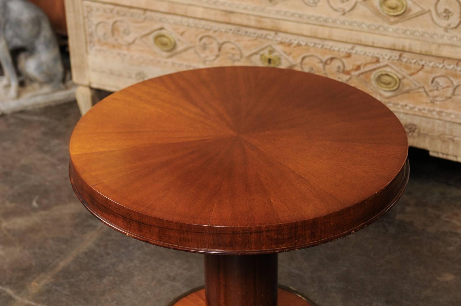 Petite French Mahogany Veneered Cocktail Table with Brass Ring, circa 1950 4