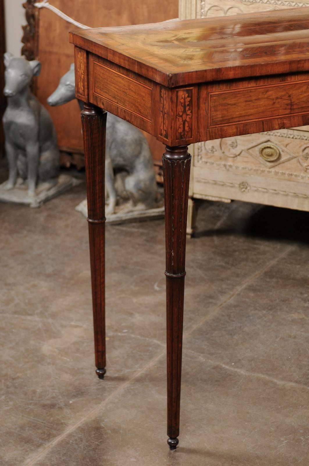 Neoclassical Italian 18th Century Walnut Console Table with Inlaid Top and Carved Fluted Legs For Sale