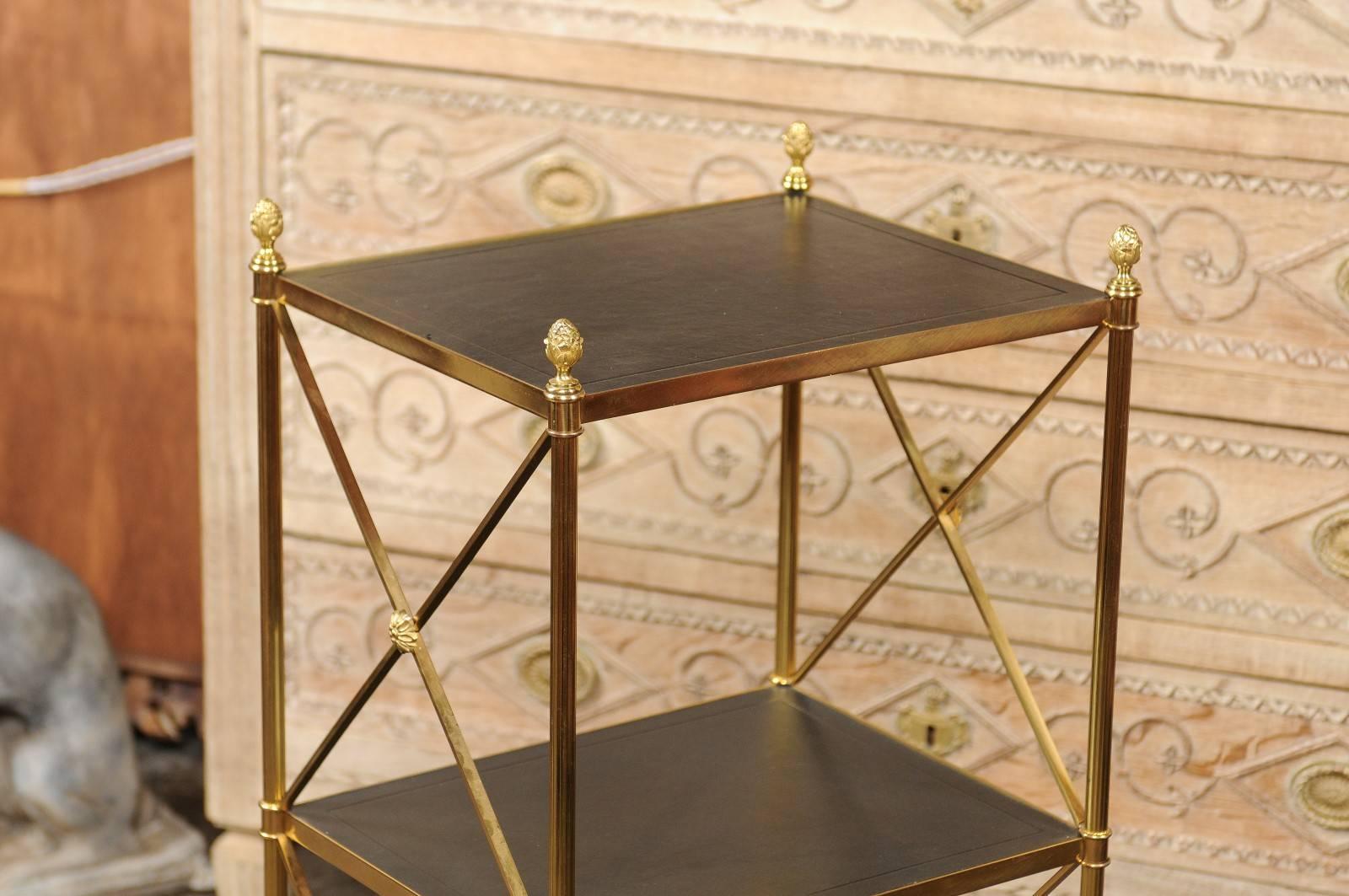 Italian Maison Jansen Style Three-Tiered Brass and Leather Stand, circa 1970 In Excellent Condition In Atlanta, GA
