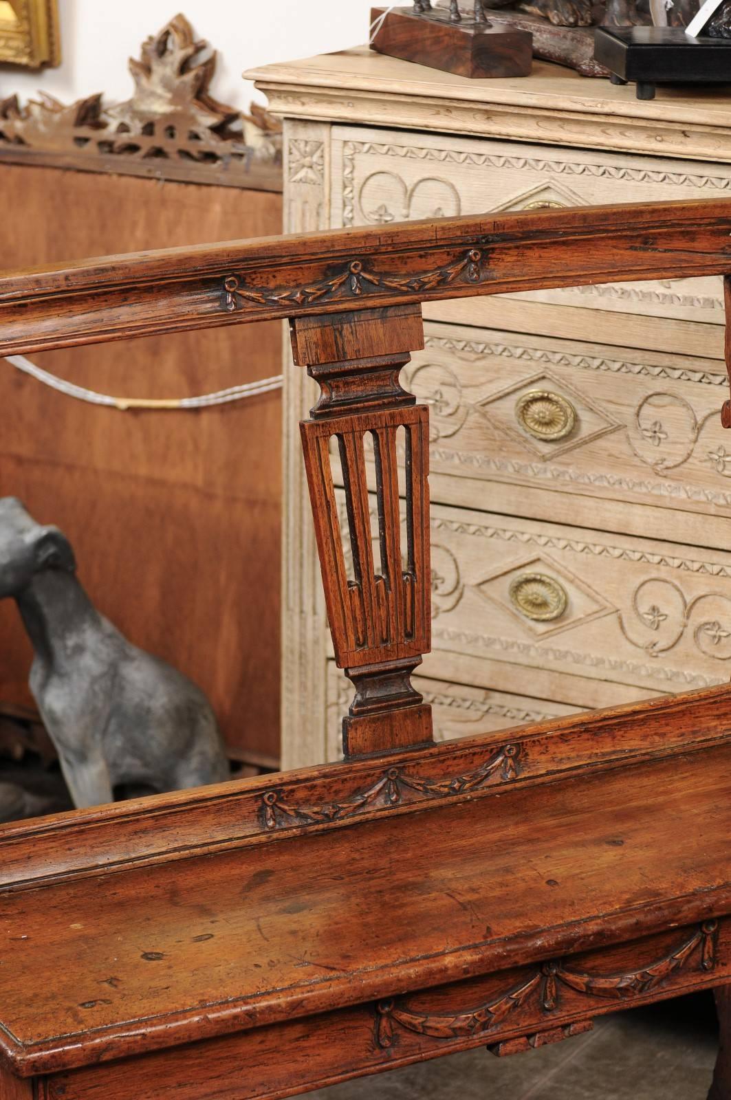 Wood English Early 19th Century Walnut Bench with Pierced Back and Swag Motifs