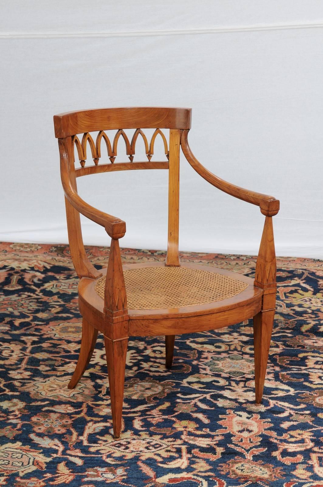 Pair of Austrian Biedermeier 1840s, Armchairs with Pierced Backs and Cane Seats For Sale 3