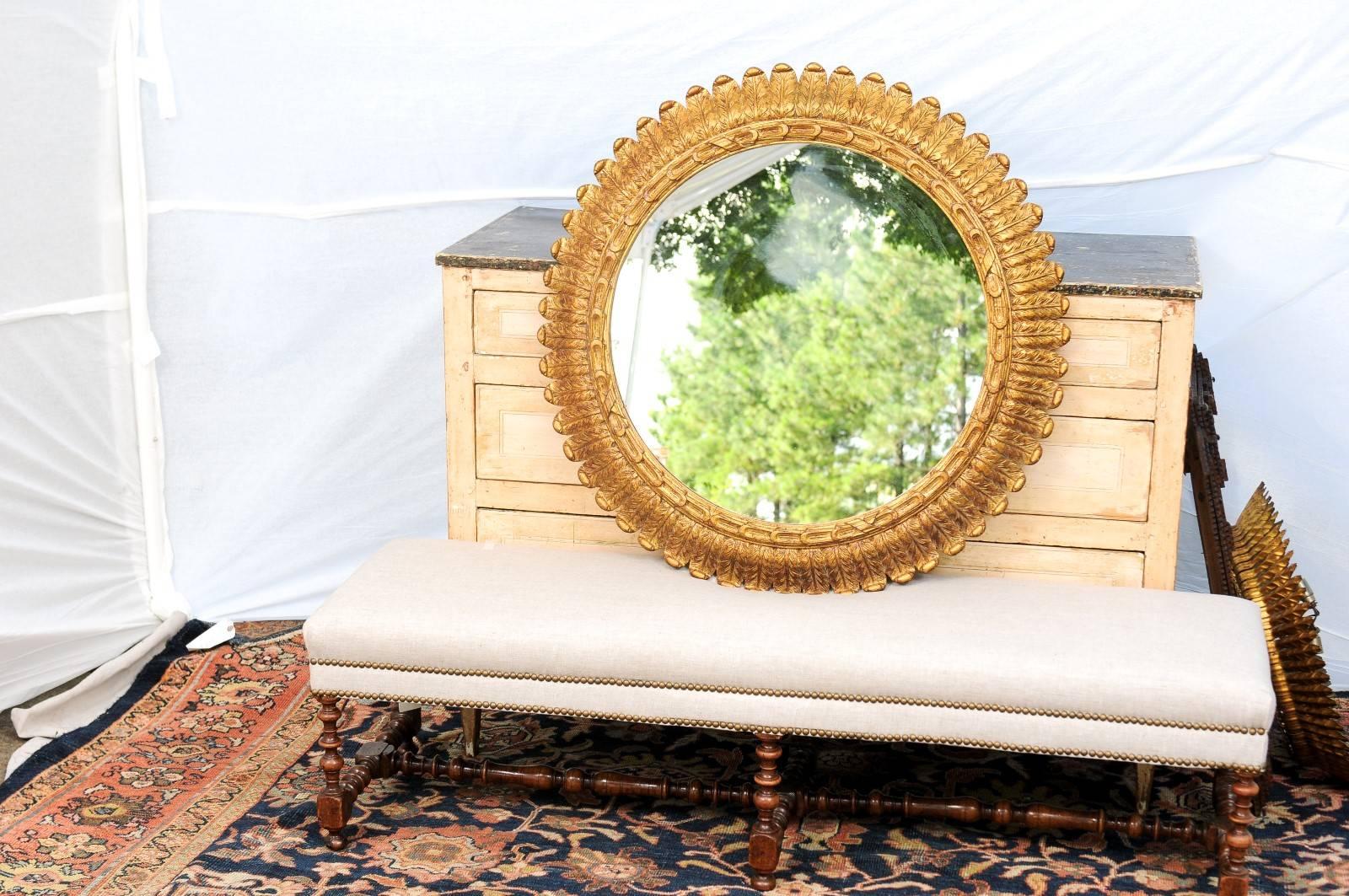Mid-Century Modern French Round Giltwood Foliage Decorated Mirror from the Mid-20th Century